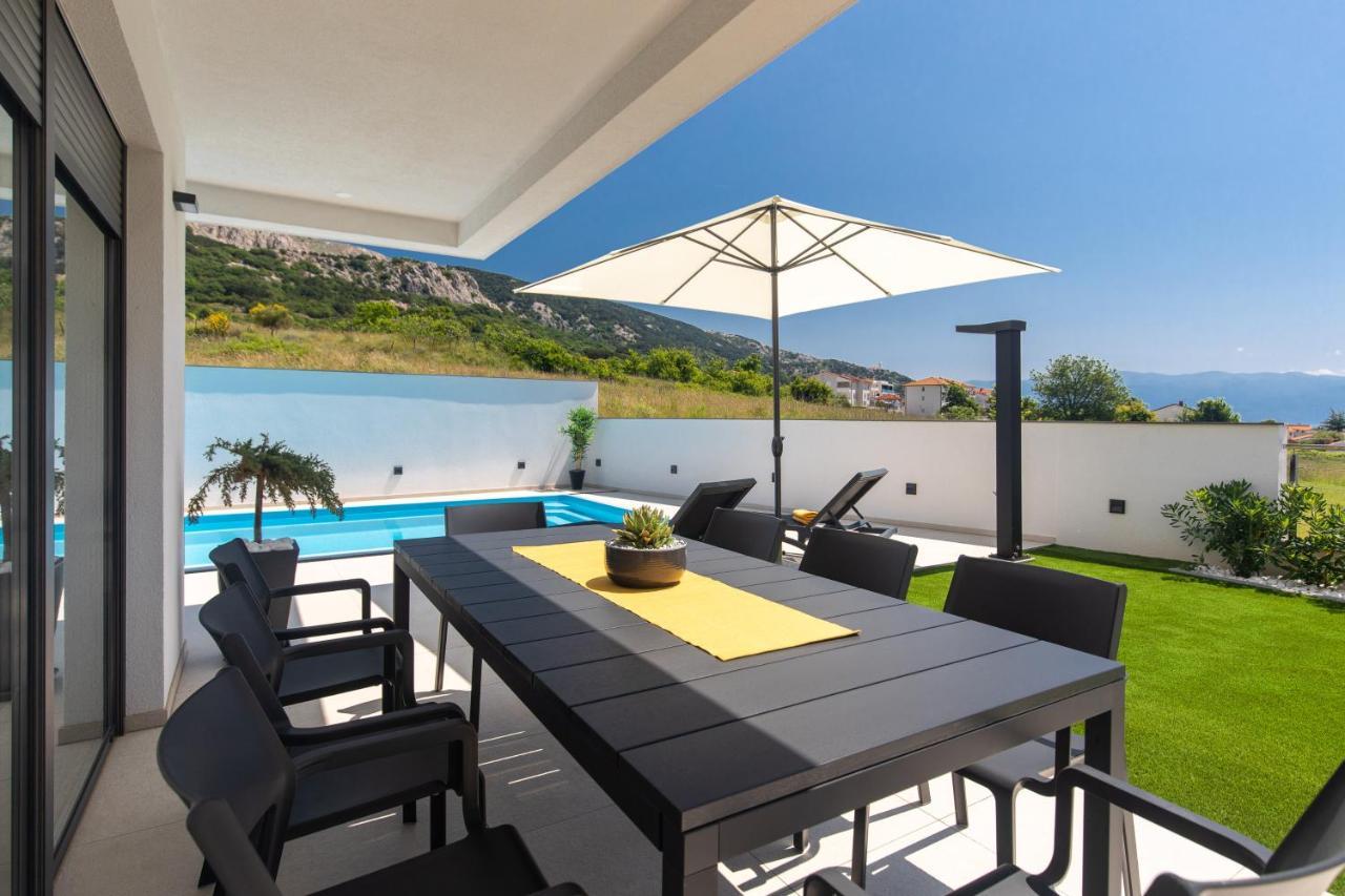 Villa Supernus Ii *